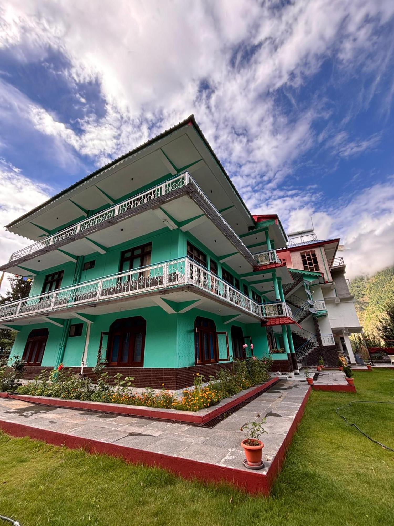 Hotel Geetanjali Sangla Exterior photo
