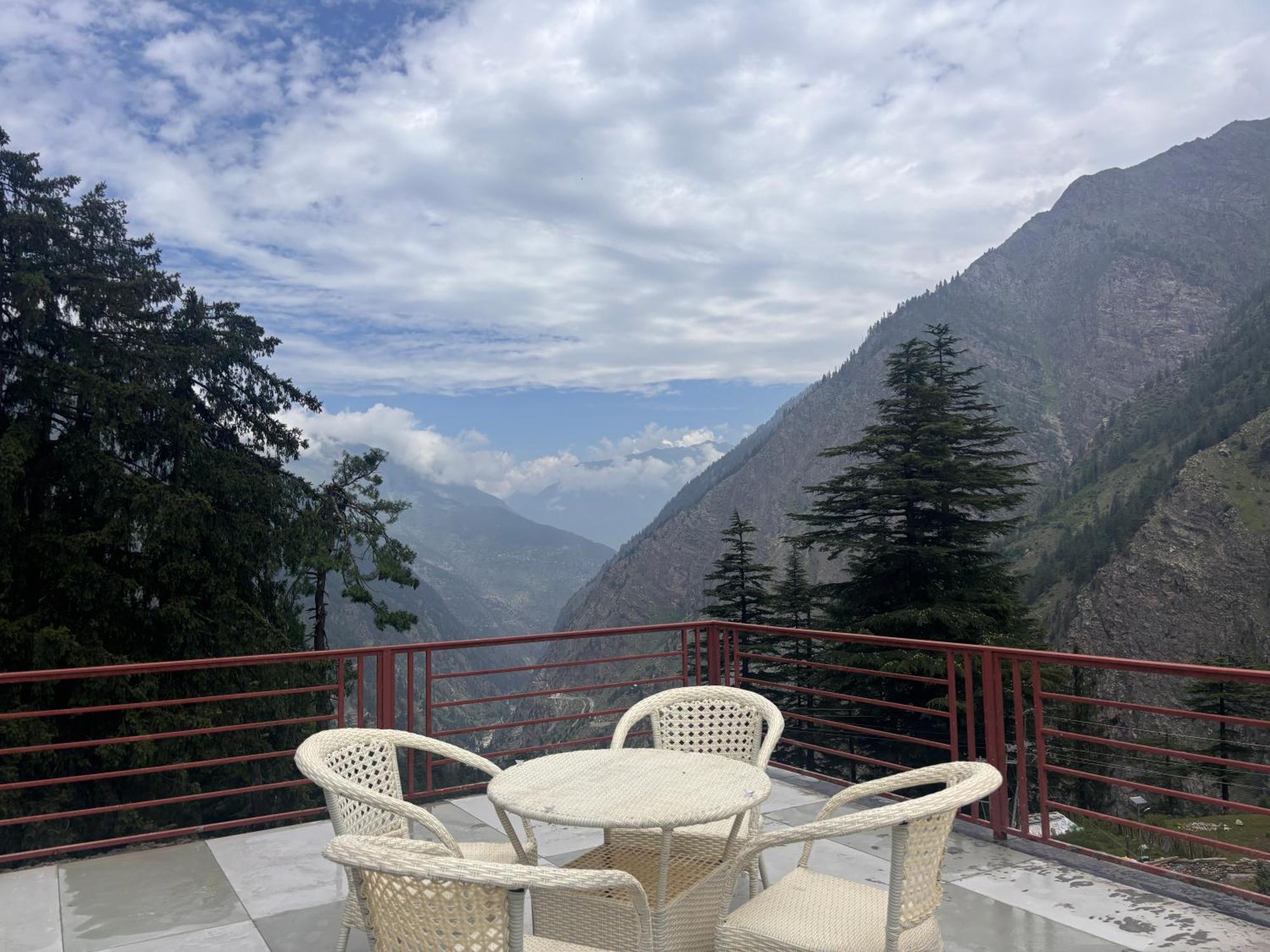 Hotel Geetanjali Sangla Exterior photo